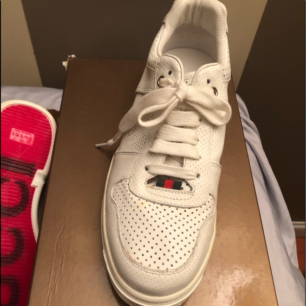 Men sneakers